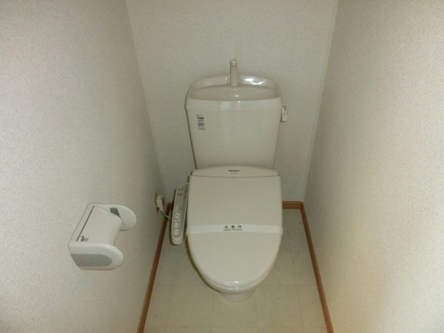 トイレ　※他部屋参照・現況優先