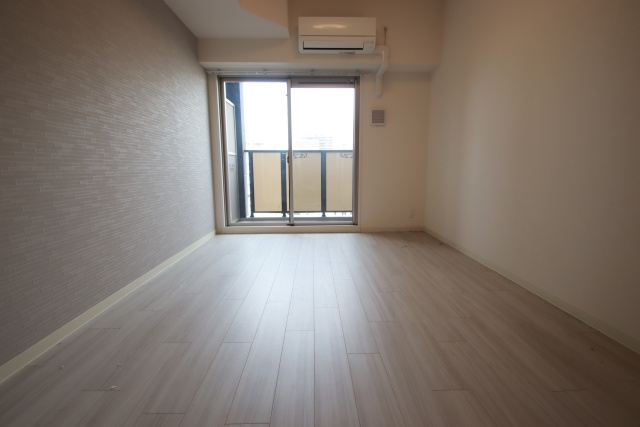 居室・リビング　※別室の参考写真の為、現況優先です。