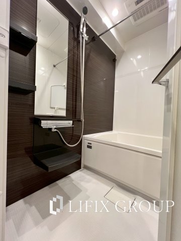 バス・シャワールーム　風呂