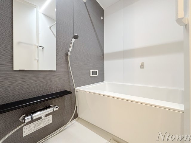 バス・シャワールーム　お風呂です