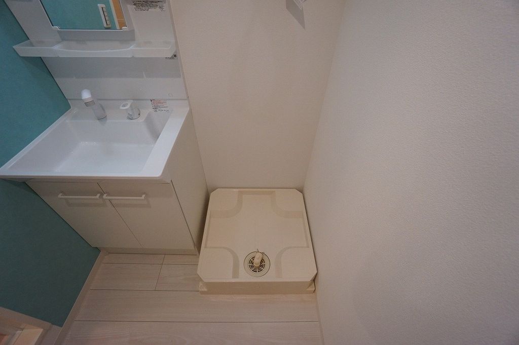 洗面設備　同施工会社の参考写真