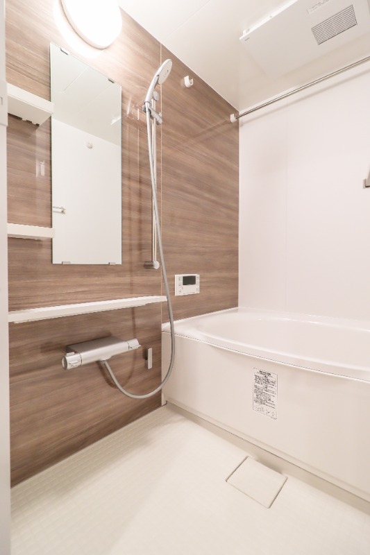 バス・シャワールーム　図面と現状に相違がある場合には現状を優先