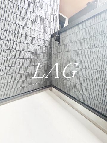 バルコニー　バルコニーです。（同仕様です。）