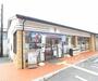 コンビニ　セブンイレブン京都大宮総門口店（コンビニ）まで91m