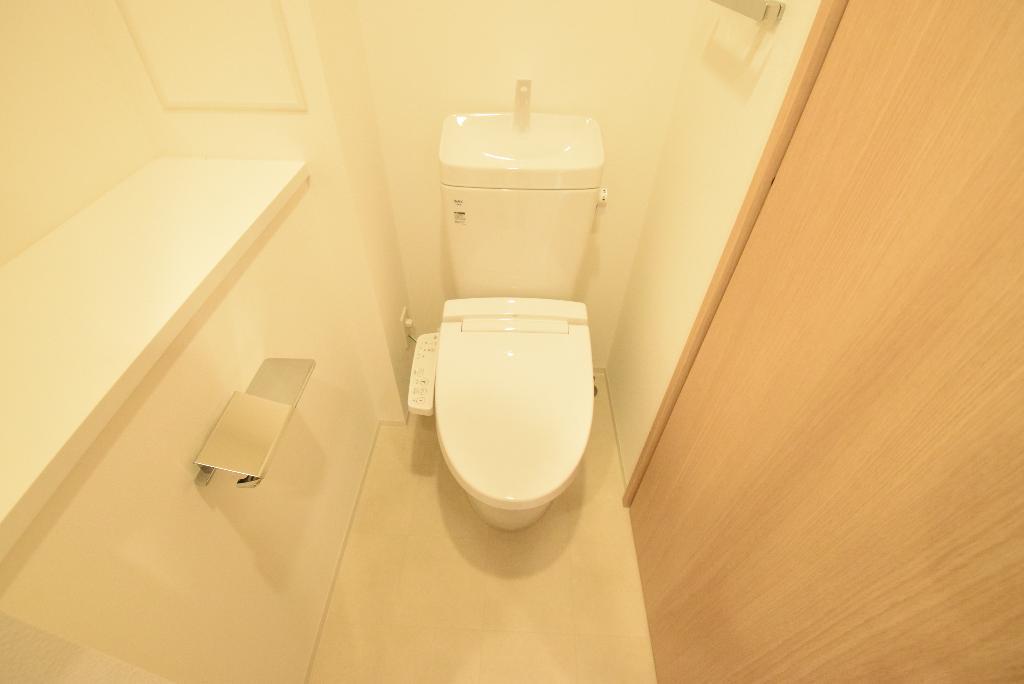 トイレ　シャワー付トイレ