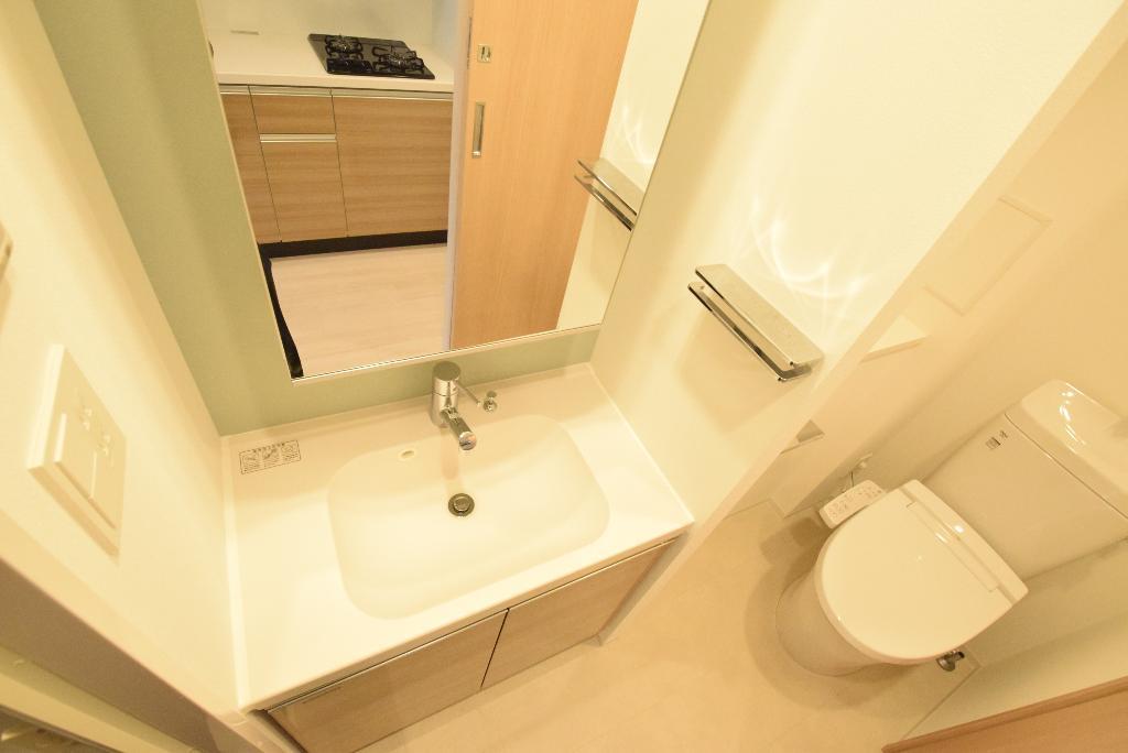 洗面設備　洗髪洗面化粧台