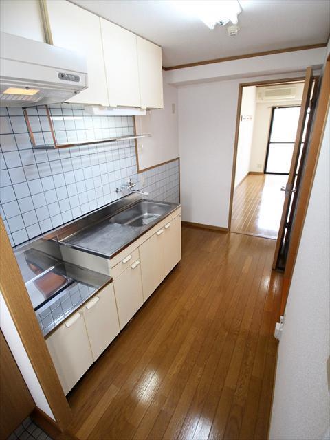 キッチン　松山市道後今市　ラフィネ道後　キッチン