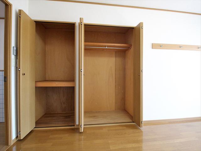 収納　松山市道後今市　ラフィネ道後　収納