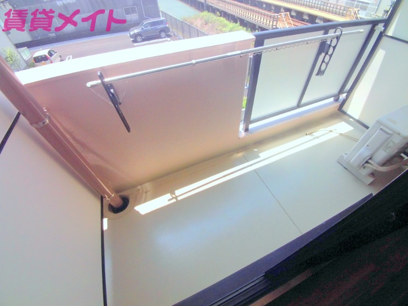 バルコニー　同型参考写真