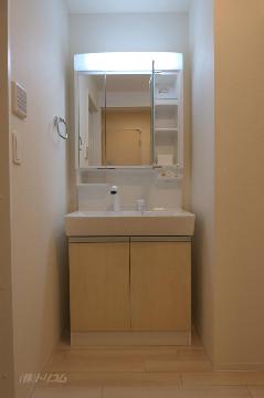 洗面設備　洗髪洗面化粧台