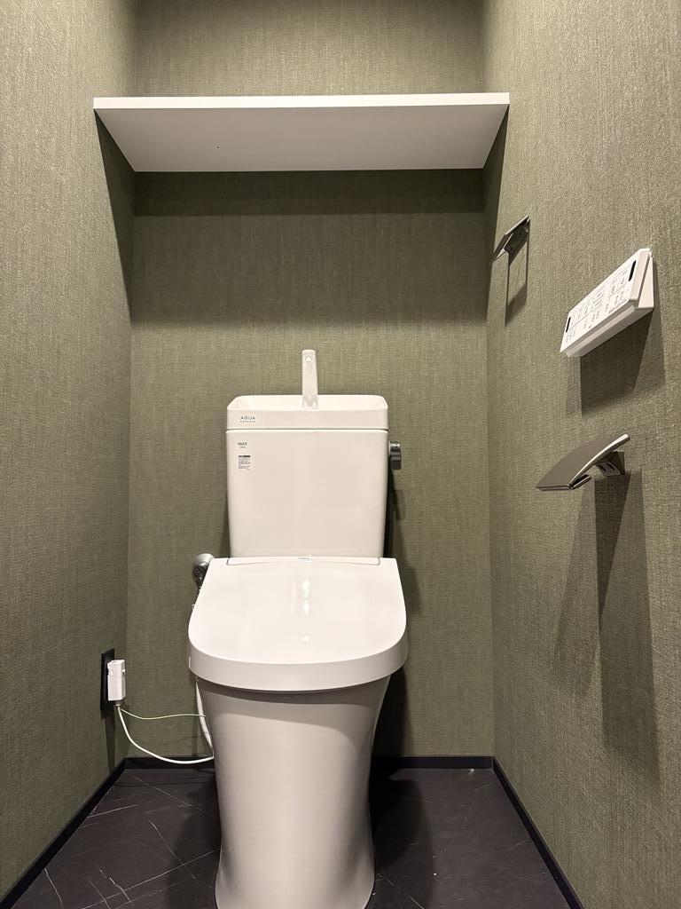 ＪＲ鹿児島本線 箱崎駅 徒歩5分 8階建 築1年のトイレ写真