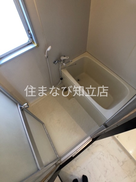 バス・シャワールーム　同型別部屋写真