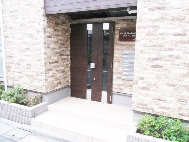 エントランス　☆正面玄関☆