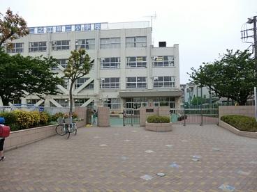 小学校　江戸川区立二之江第二小学校（小学校）まで599m