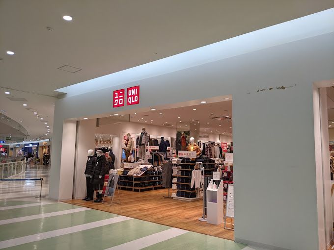 ショッピングセンター　ユニクロ アリオ北砂店（ショッピングセンター）まで501m