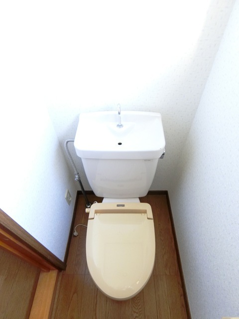 トイレ　図面と現状に相違がある場合には現状を優先