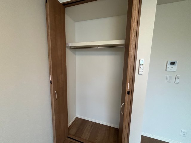 収納　101　室内写真