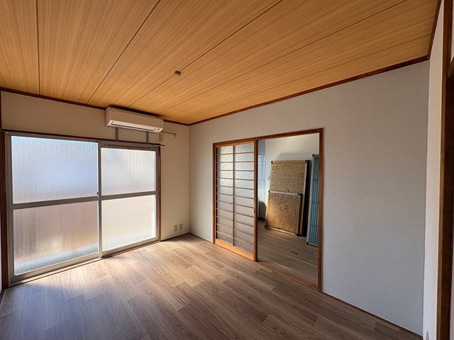 津田コーポの居間写真