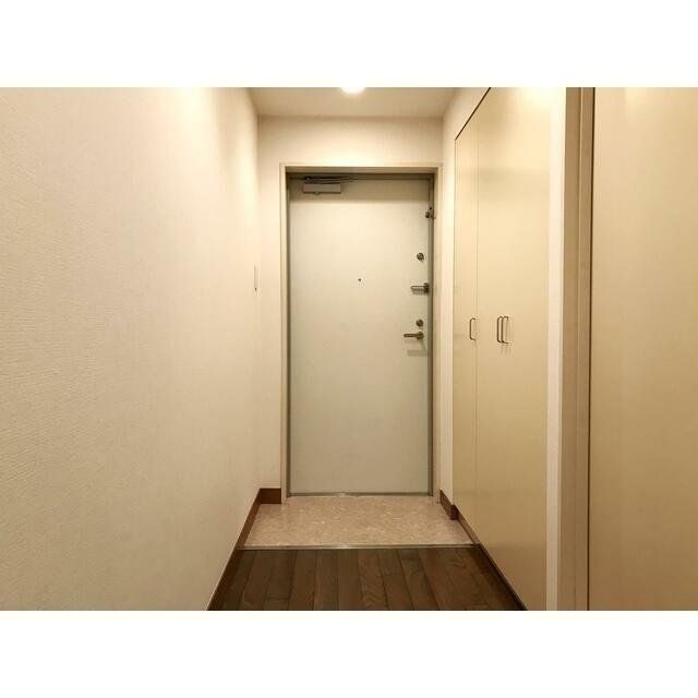 玄関　物件画像