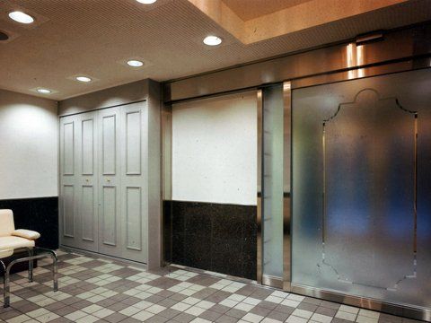 エントランス　エントランス