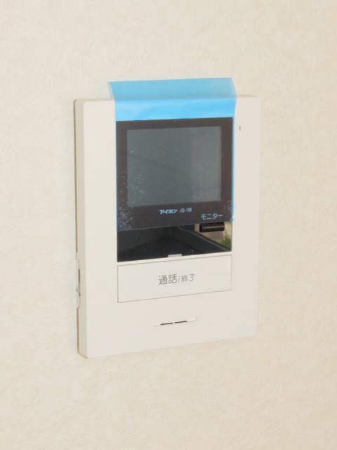 セキュリティ　防犯面に配慮したＴＶモニターホン付きです！