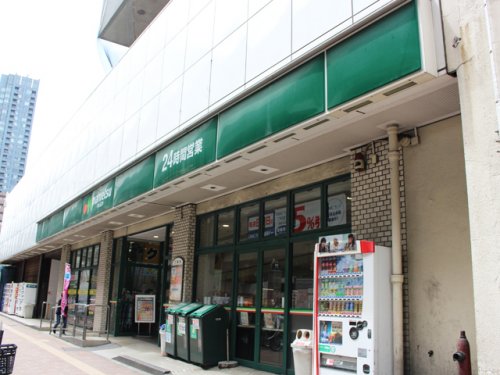 スーパー　maruetsu(マルエツ) 池袋店（スーパー）まで214m