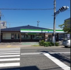 コンビニ　ファミリーマート 千種一丁目店（コンビニ）まで187m