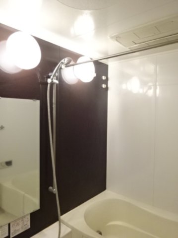 バス・シャワールーム　別部屋参考写真