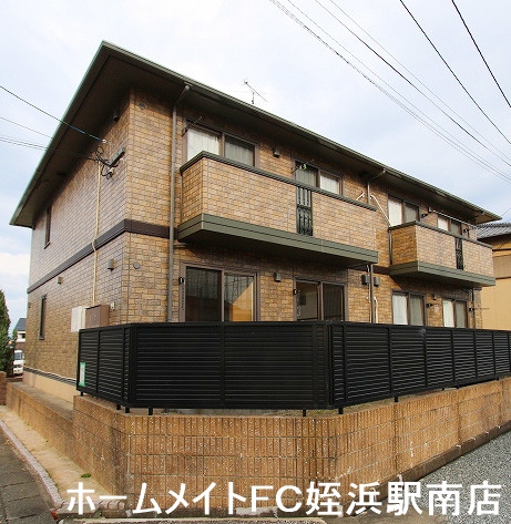 建物外観　★閑静な住宅地！広いお部屋です！★