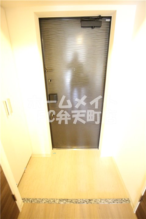 玄関　明るい玄関です