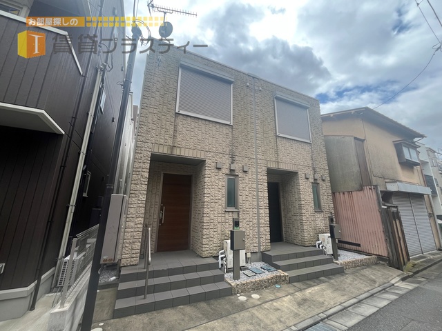 建物外観　船橋のディープスポットにひっそりとたたずむ。