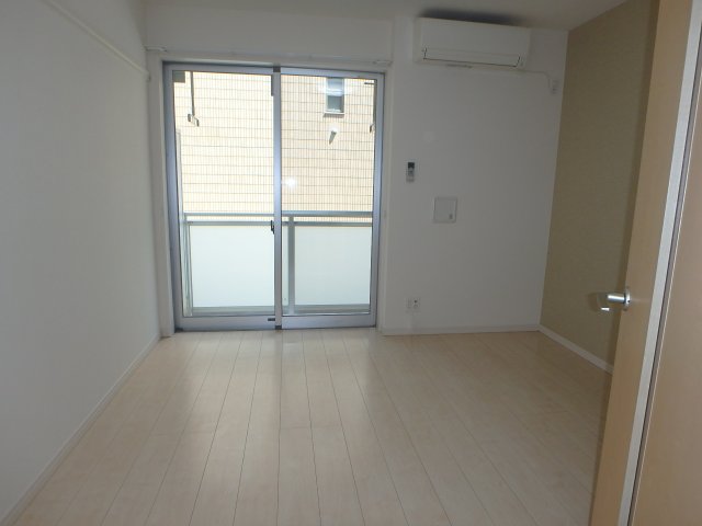 居室・リビング　他のお部屋の参考写真となります。