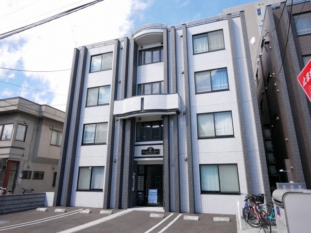 グランメールラフレ元町の外観写真