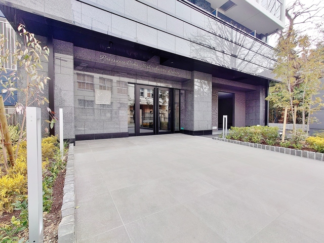 地下鉄御堂筋線 西中島南方駅 徒歩7分 10階建 築5年の外観写真