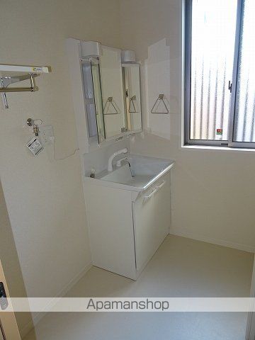富山地鉄不二越上滝 上堀駅 徒歩14分 2階建 築10年の内装写真