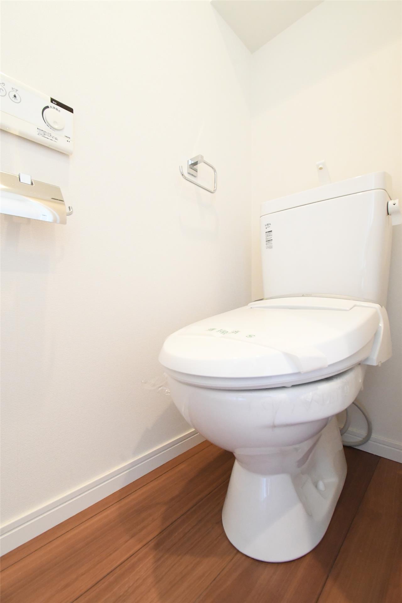 RJRプレシア吉塚駅前IIのトイレ写真