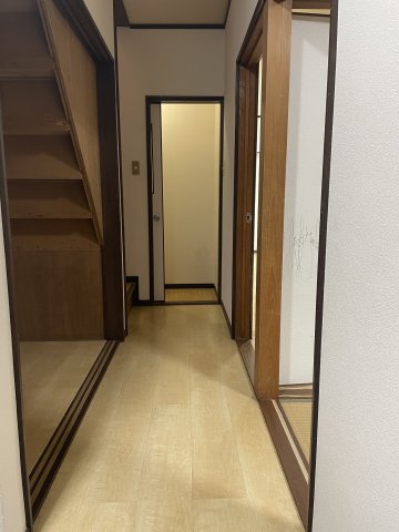 長岡京市馬場見走り20-51貸家の玄関写真