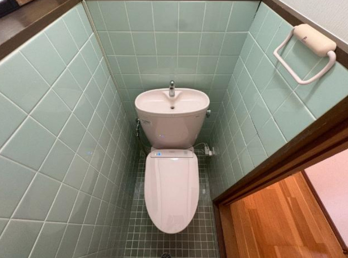 長岡京市馬場見走り20-51貸家のトイレ写真
