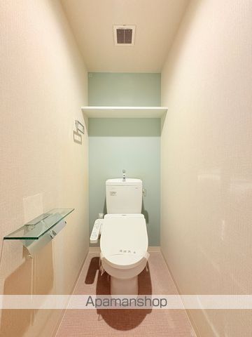 地下鉄御堂筋線 西田辺駅 徒歩4分 5階建 築6年のトイレ写真