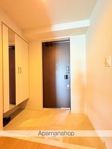 地下鉄御堂筋線 西田辺駅 徒歩4分 5階建 築6年の玄関写真