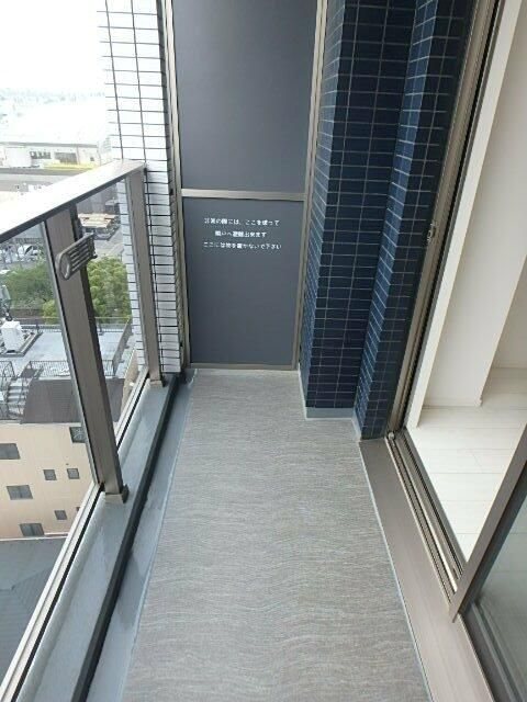 バルコニー