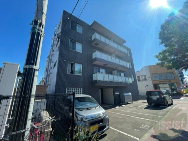 建物外観　札幌市東区北四十一条東「Ｌａｌｕｃｅ北４１条」