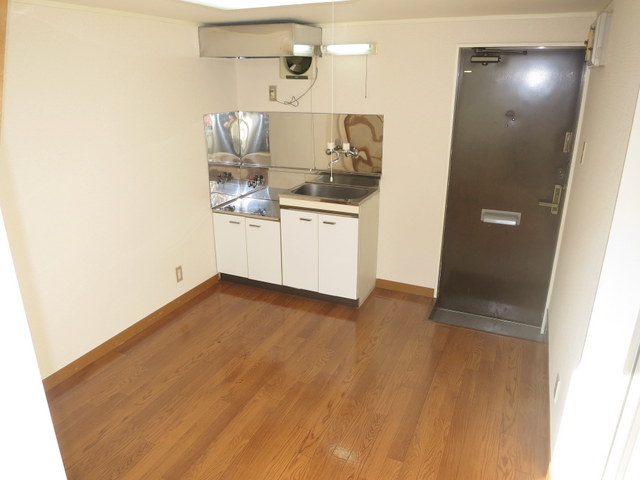 ＪＲ中央線 荻窪駅 徒歩17分 2階建 築35年の居間写真