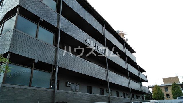 【豊橋市草間町のマンションの建物外観】