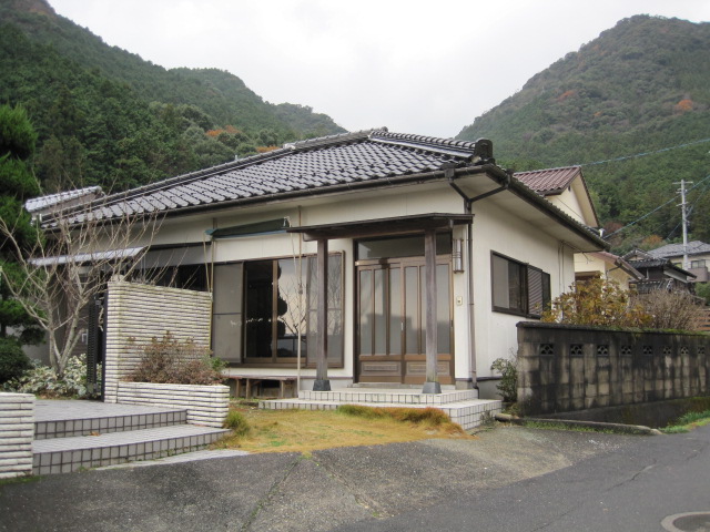 徳本貸家の建物外観