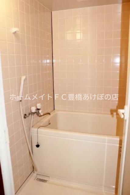 バス・シャワールーム　同型別部屋写真