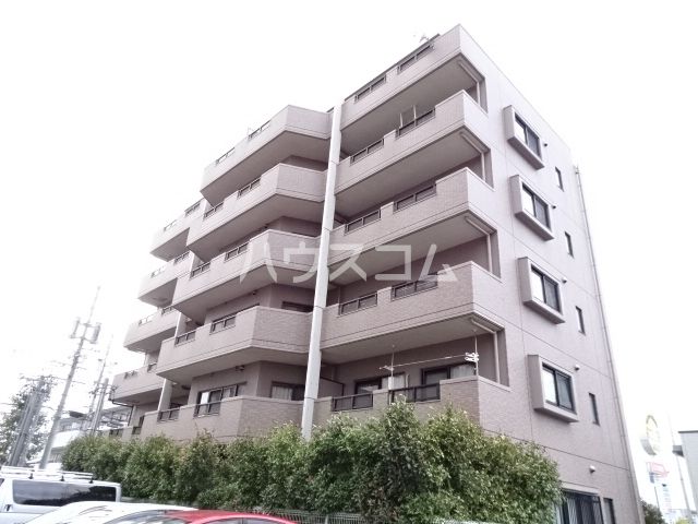 名古屋市中川区長須賀のマンションの建物外観