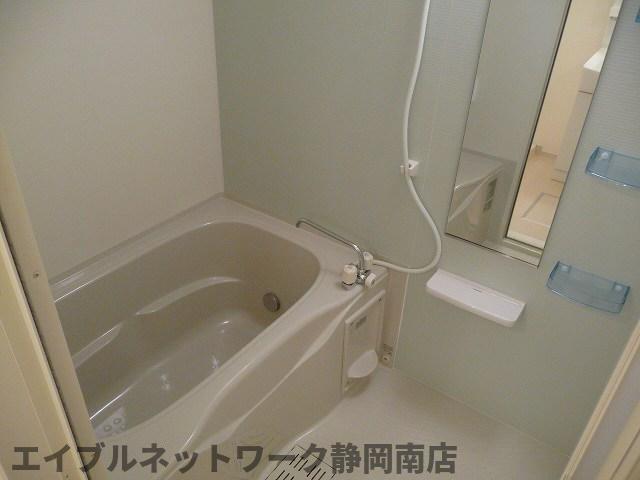 バス・シャワールーム　同イメージ