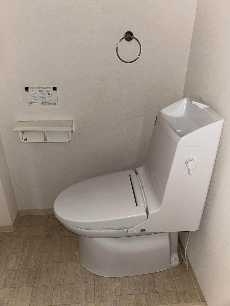 ハミングバードのトイレ写真