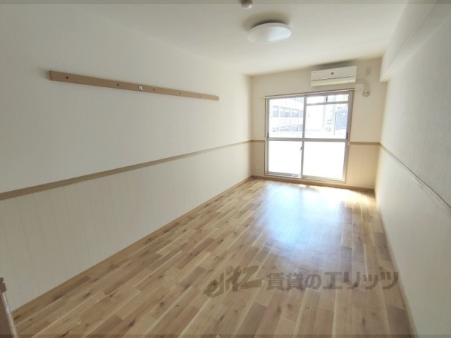 居室・リビング　洋室